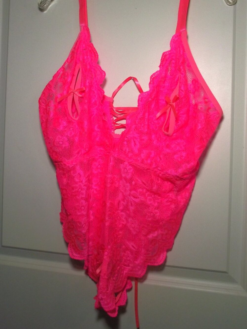 #187    WOMENS 2XL  unknown maker NEON PINK SEXY TEDDY